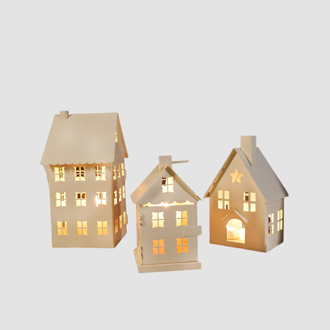 Metal House Candle Holder – Rustic Cottage Tea Light Stand for Christmas & Home Décor
